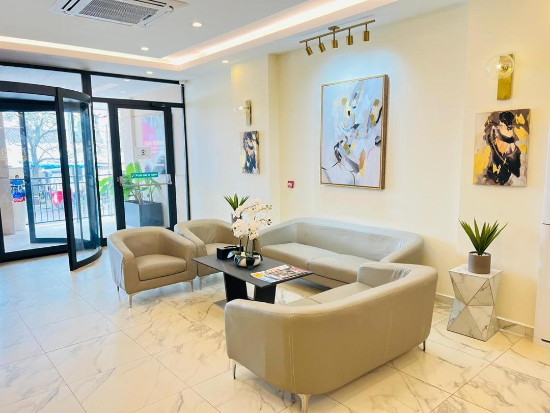 Souare Premium Hotel Konakri Dış mekan fotoğraf