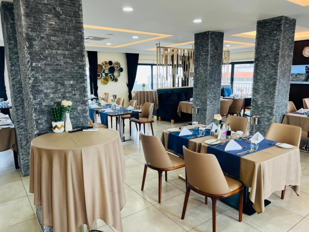 Souare Premium Hotel Konakri Dış mekan fotoğraf