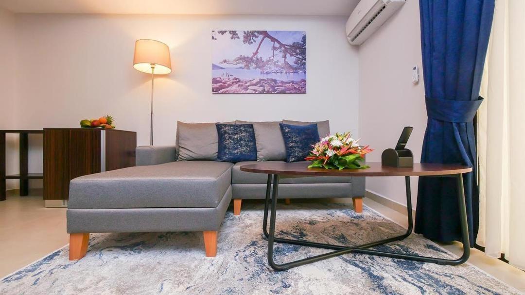 Souare Premium Hotel Konakri Dış mekan fotoğraf