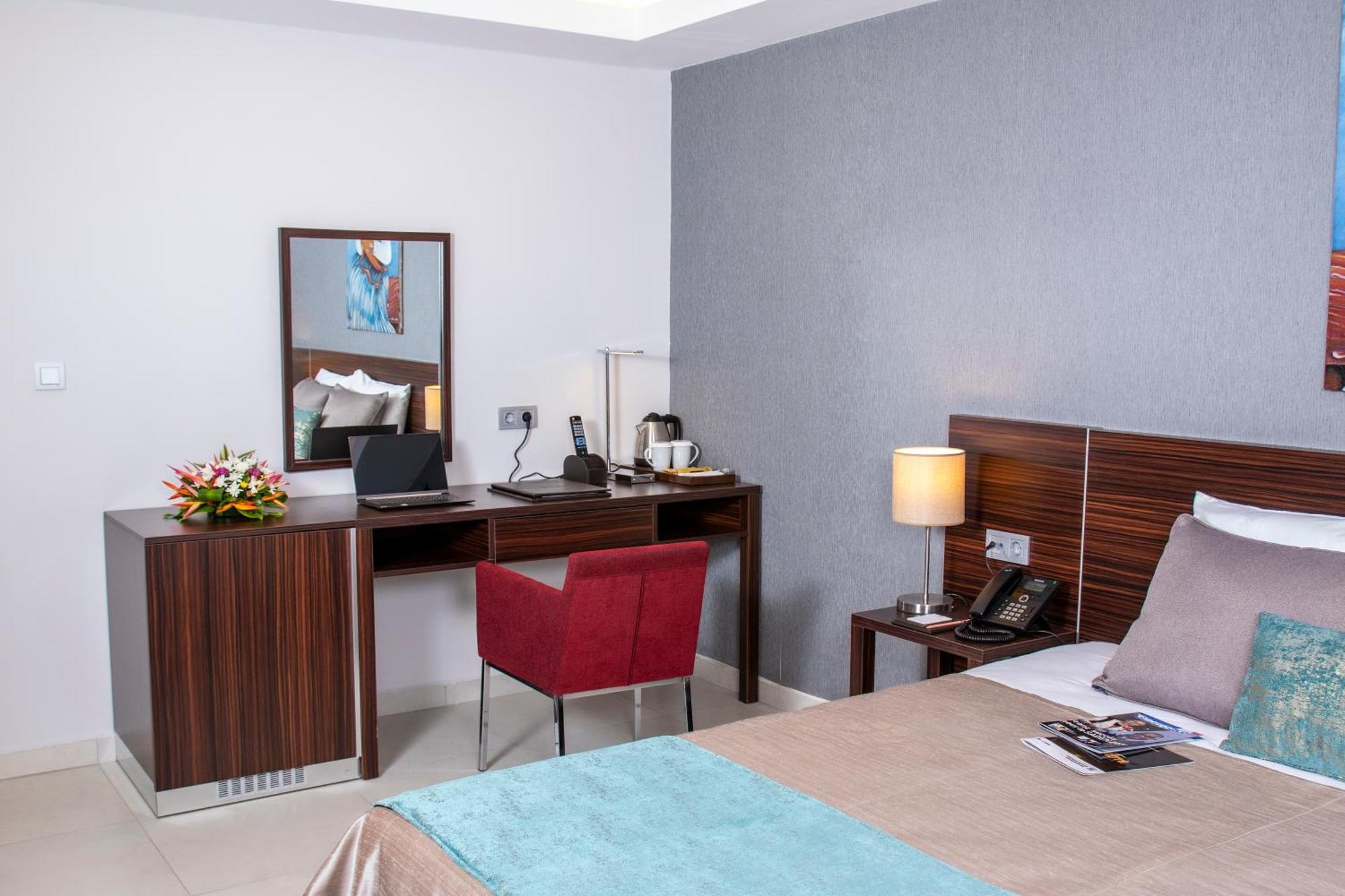 Souare Premium Hotel Konakri Dış mekan fotoğraf